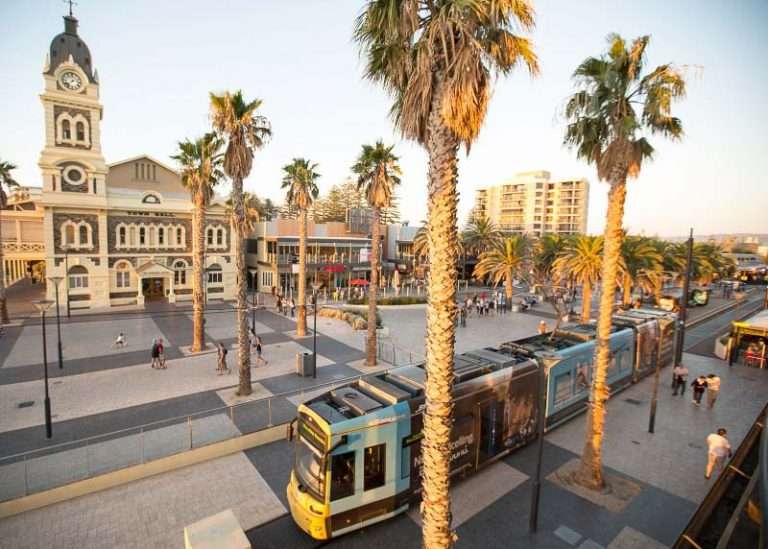 19 Fun Things to do in Glenelg